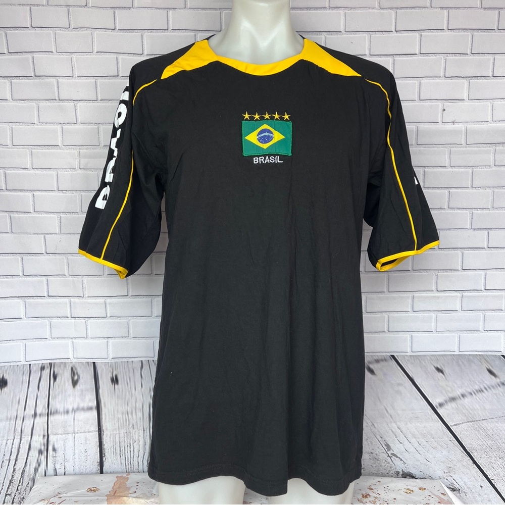 Brasil Soccer Futbol Soccer Tee Shirt Men’s Size Large GG  Tempo De Ilusao